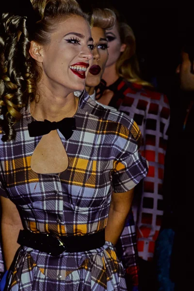Look 1